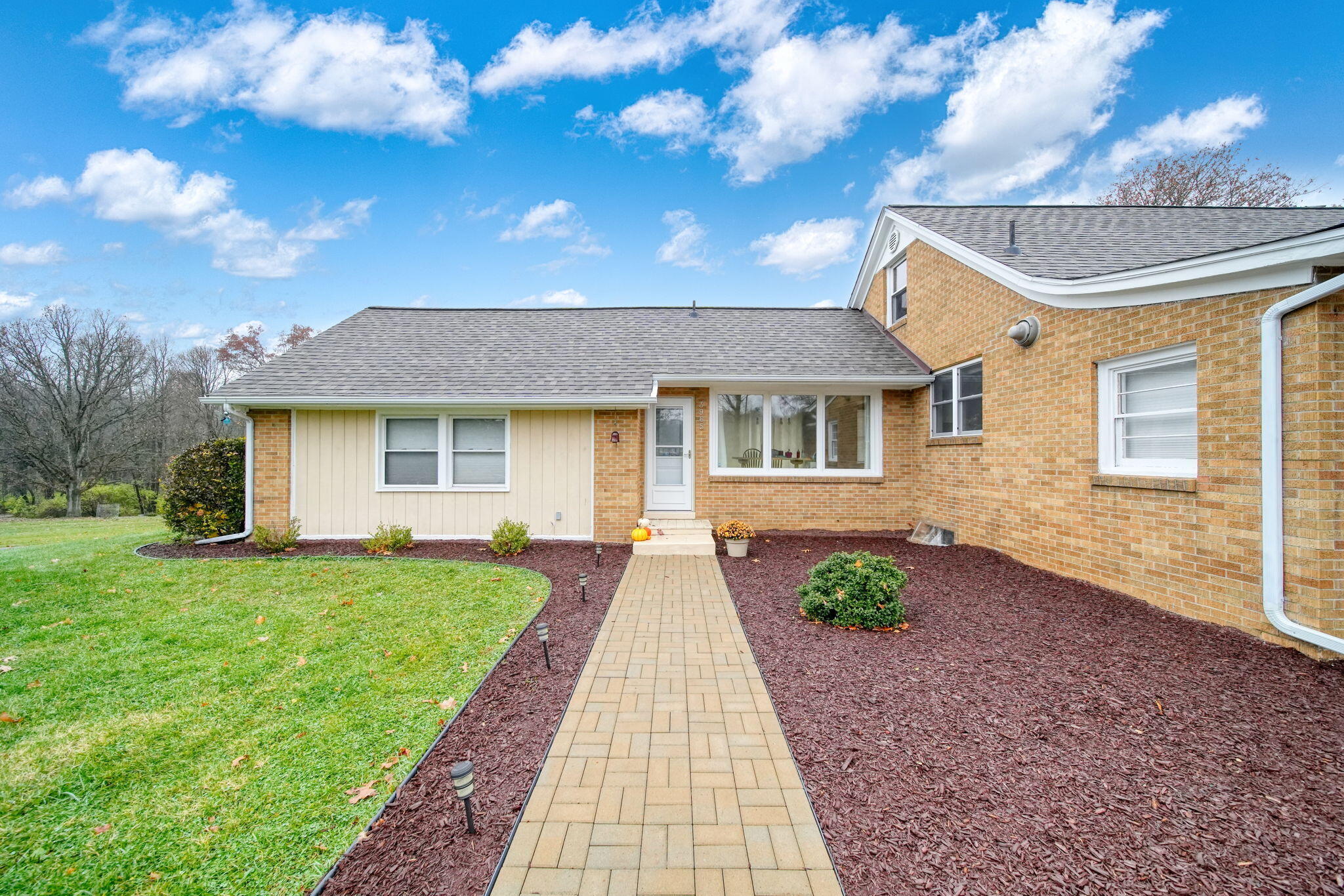 3965 Kibby Road Jackson, MI 49201 - Photo 8 of 70 7-web-or-mls-DSC02900_HDR