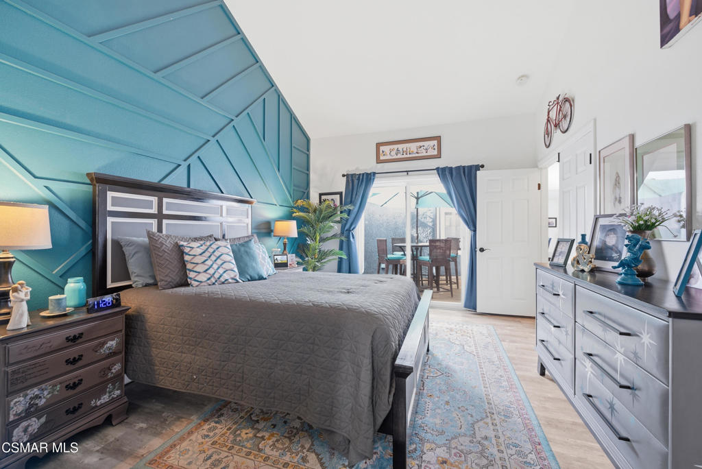 2497 Orangewood Place Simi Valley, CA 93065 - Photo 20 of 42 a bedroom with a bed and a dresser