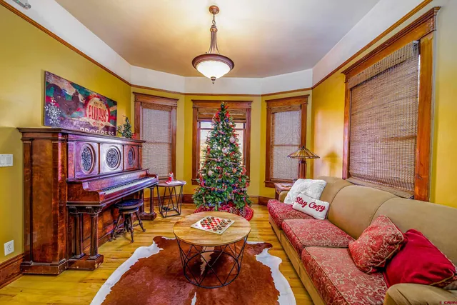 $2,500 | 164 Meeker Street, Delta, CO 81416