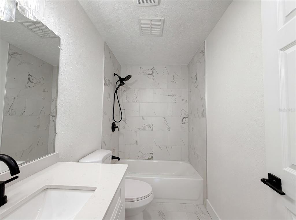 561 Yale Road Venice, FL 34293 - Photo 18 of 22