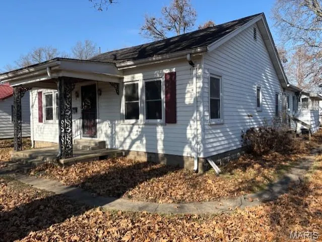 $52,100 | 808 State Street, Charleston, MO 63834