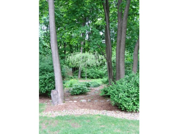 7 Morrow Street Exeter, NH 03833 - Photo 6 of 27
