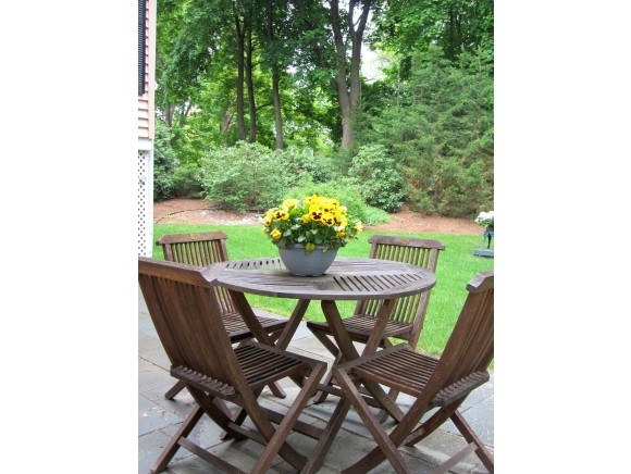 7 Morrow Street Exeter, NH 03833 - Photo 7 of 27