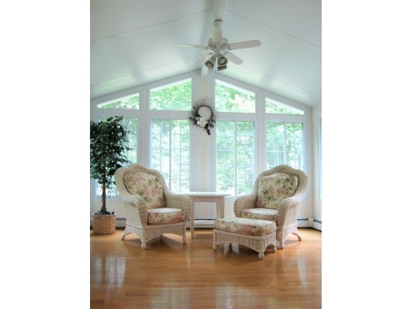 7 Morrow Street Exeter, NH 03833 - Photo 9 of 27