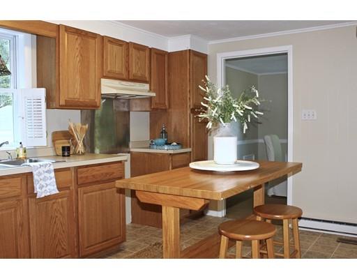137 Clapp Road Rochester, MA 02770 - Photo 13 of 21