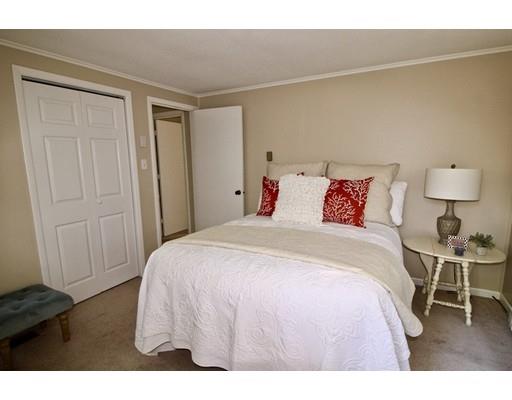 137 Clapp Road Rochester, MA 02770 - Photo 16 of 21