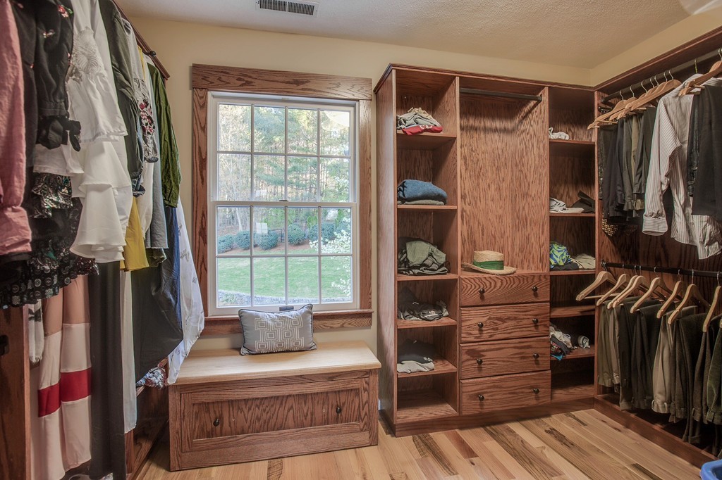 7 Endicott Road Andover, MA 01810 - Photo 22 of 30 Gallery Image 22