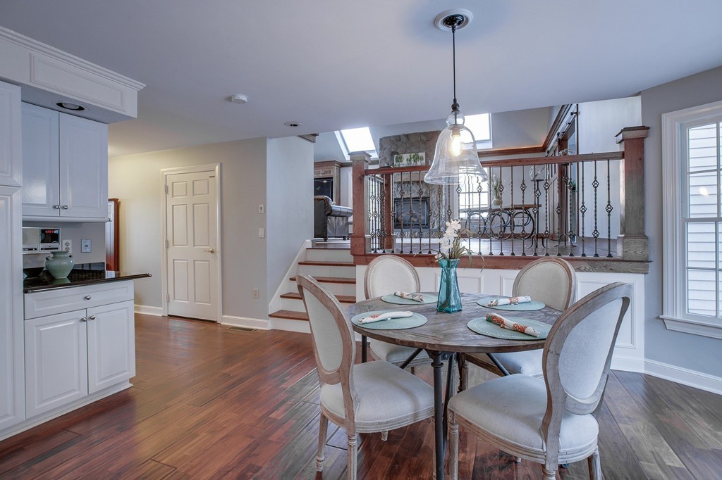7 Endicott Road Andover, MA 01810 - Photo 5 of 30 Gallery Image 5