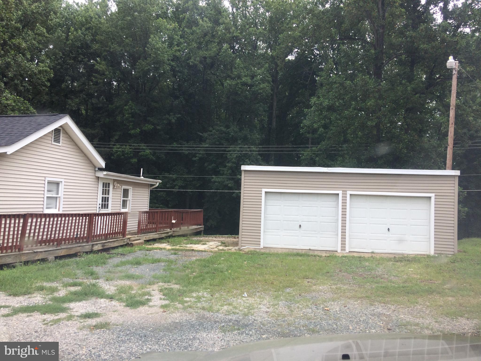 525 Courthouse Road Stafford, VA 22554 - Photo 2 of 10 Garage