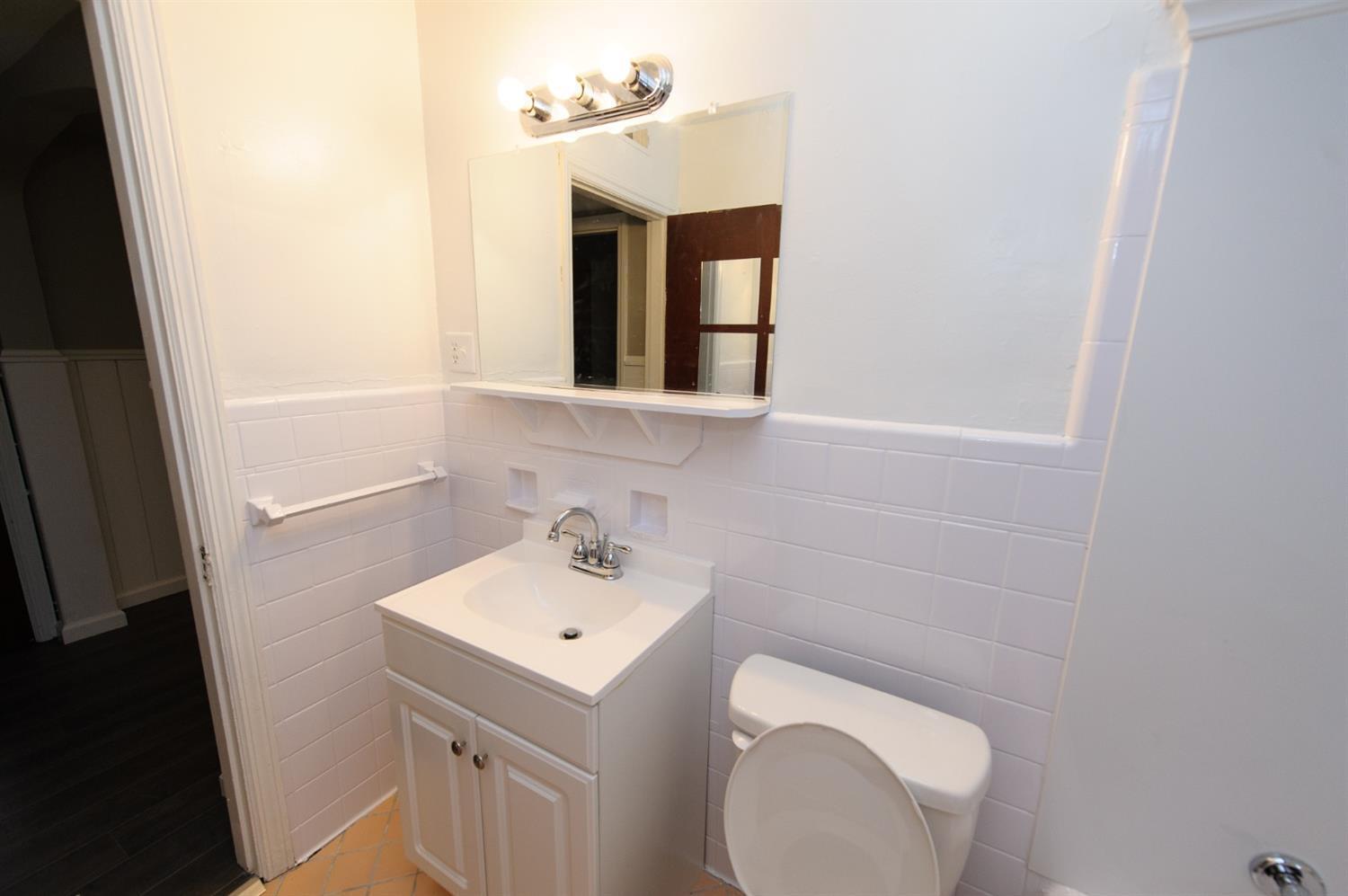 6659 Montgomery Road, Unit 3 Cincinnati, OH 45213 - Photo 17 of 23