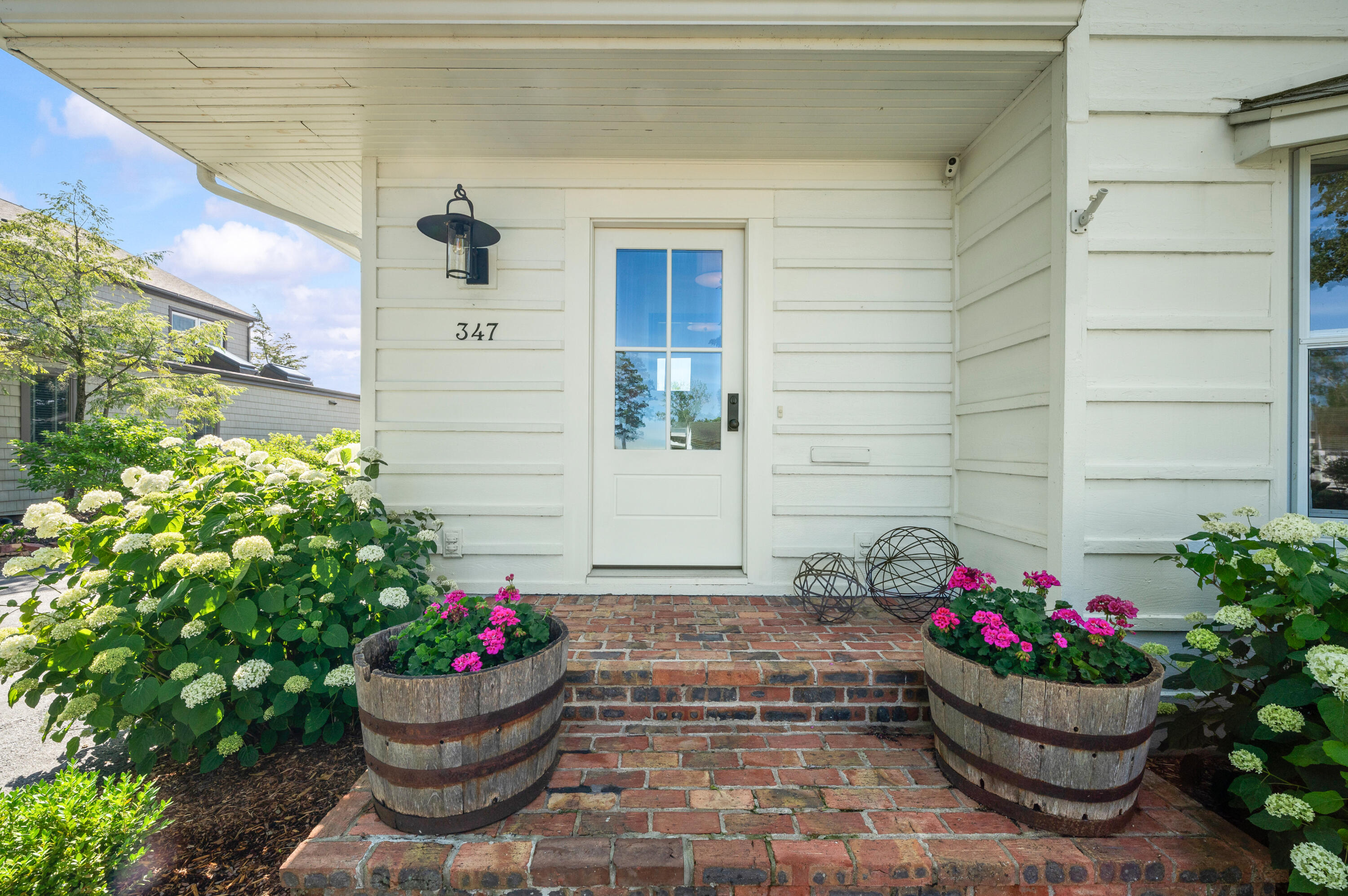 347 Ridgeway Street St. Joseph, MI 49085 - Photo 6 of 44 front porch