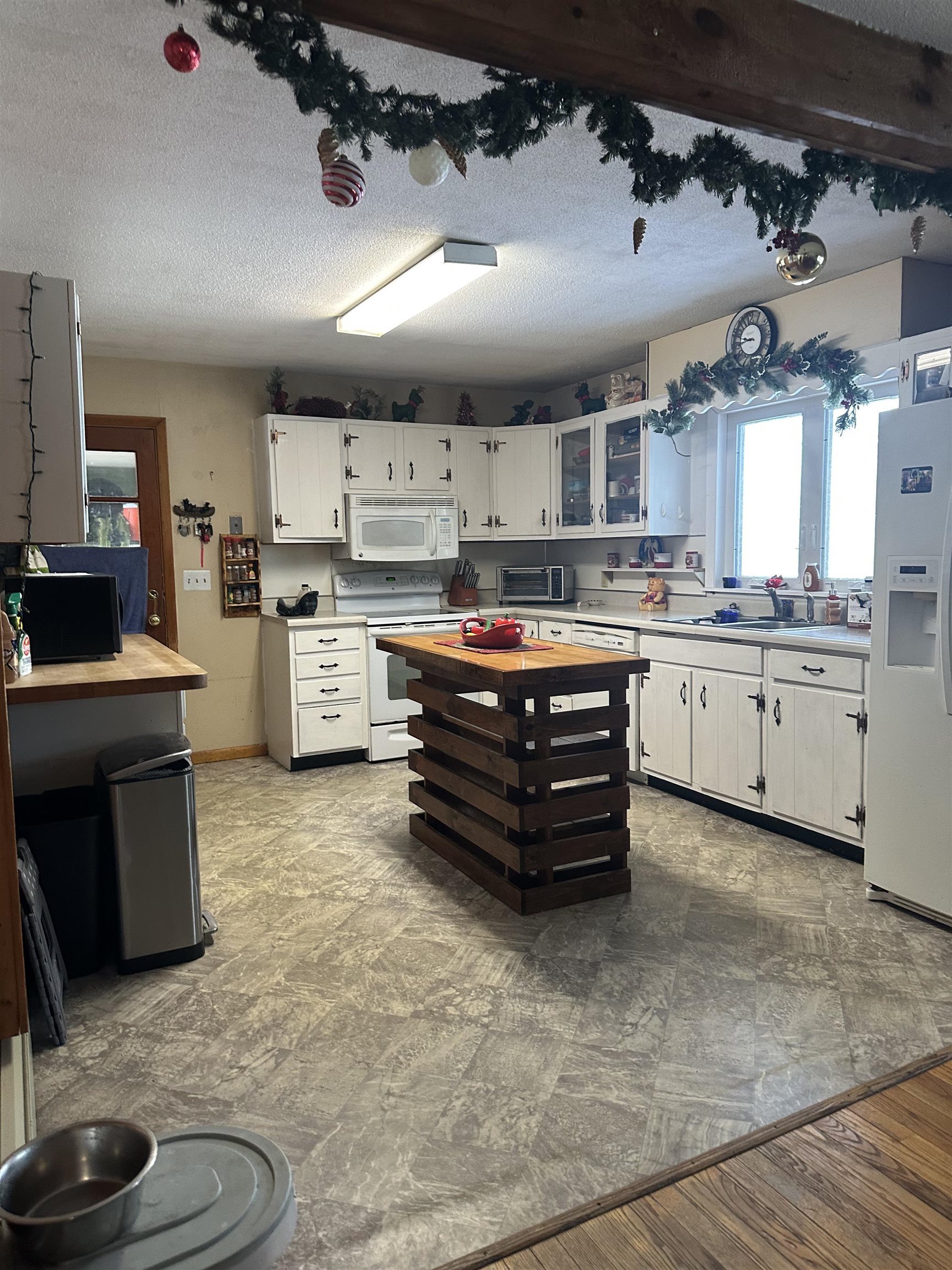 35 Ossie Road Middlebury, VT 05753 - Photo 11 of 32