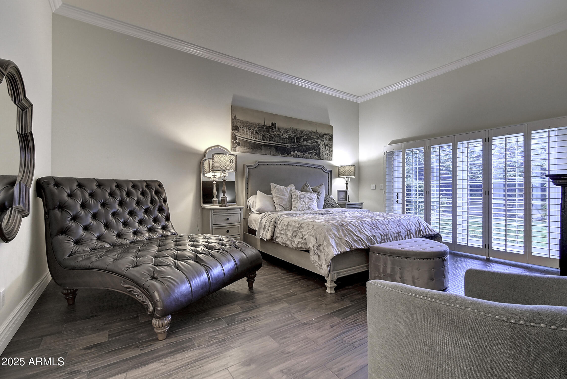 3050 East Marlette Avenue Phoenix, AZ 85016 - Photo 3 of 54 a bedroom with a bed and a couch