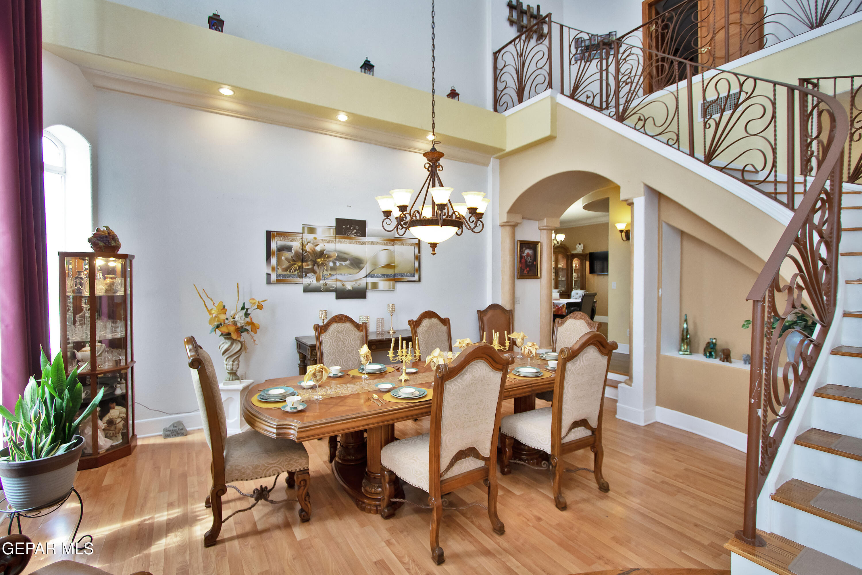 861 Country Club Road El Paso, TX 79932 - Photo 17 of 104 Formal Dining
