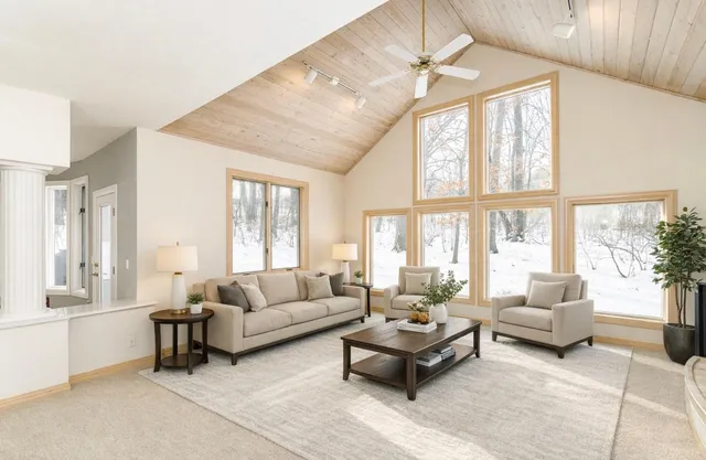 $888,000 | 3324 Fox Hollow Lane Southwest, Rochester, MN 55902