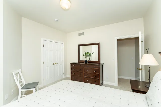 $888,000 | 3324 Fox Hollow Lane Southwest, Rochester, MN 55902