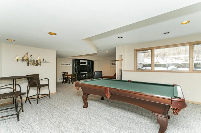 $888,000 | 3324 Fox Hollow Lane Southwest, Rochester, MN 55902