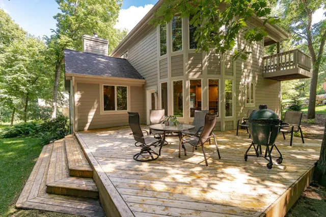 $888,000 | 3324 Fox Hollow Lane Southwest, Rochester, MN 55902