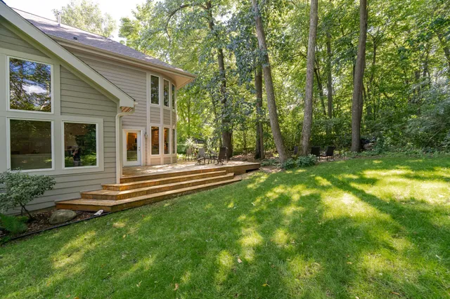 $888,000 | 3324 Fox Hollow Lane Southwest, Rochester, MN 55902