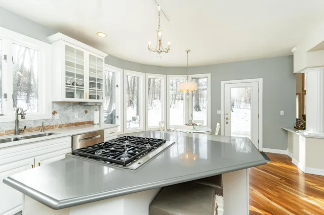 $888,000 | 3324 Fox Hollow Lane Southwest, Rochester, MN 55902