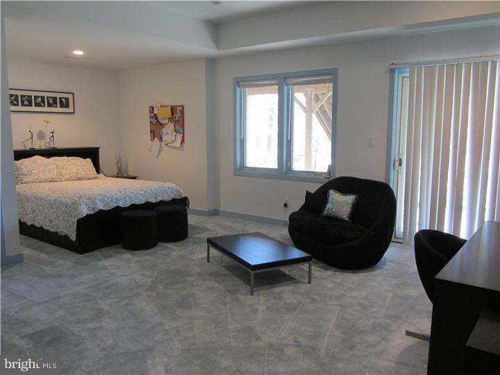 731 Glengarry Road Philadelphia, PA 19118 - Photo 17 of 25