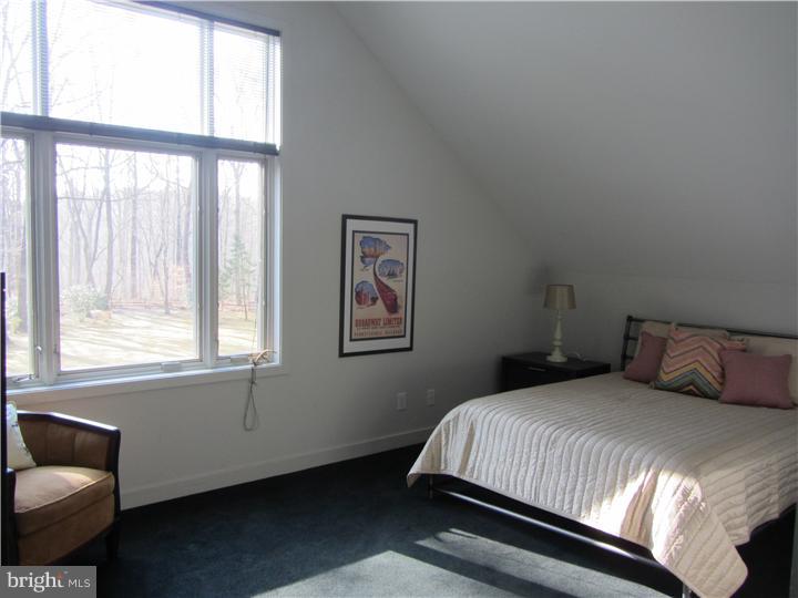 731 Glengarry Road Philadelphia, PA 19118 - Photo 20 of 25