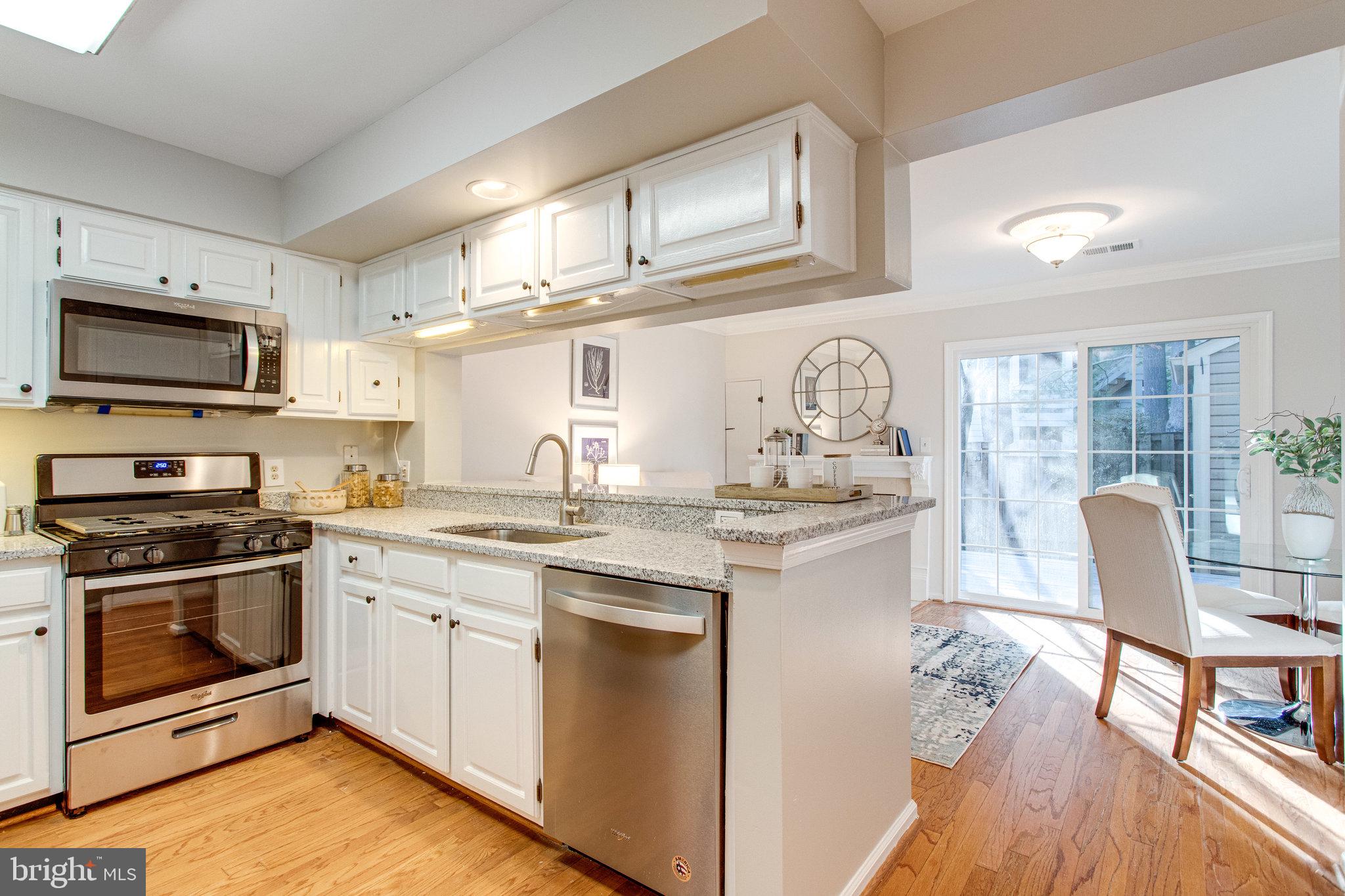6650 Cypress Point Road Alexandria, VA 22312 - Photo 8 of 53