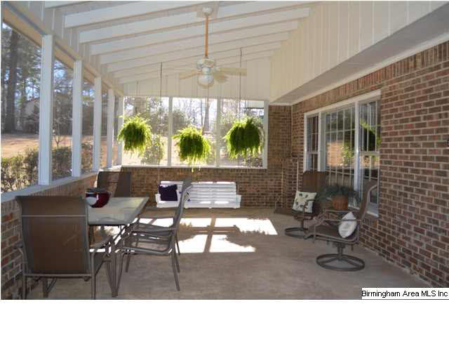 3337 Chartwell Road Hoover, AL 35226 - Photo 2 of 32