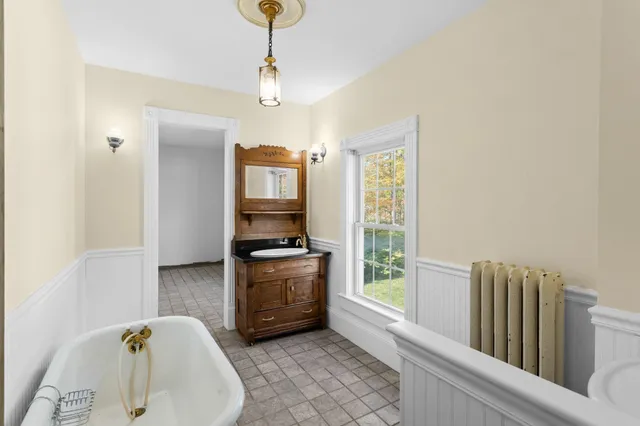 $550,000 | 3 Prospect Street, Boscawen, NH 03303