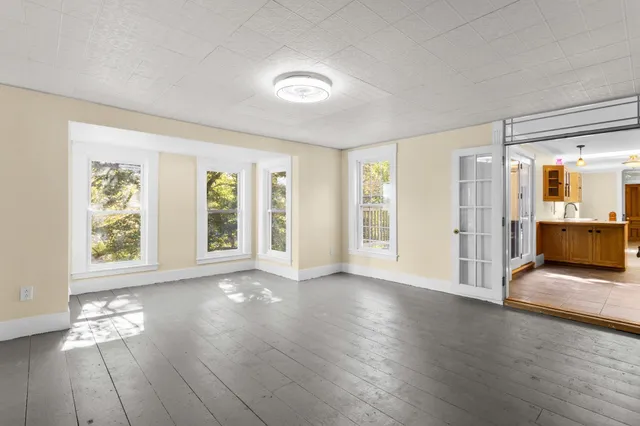 $550,000 | 3 Prospect Street, Boscawen, NH 03303