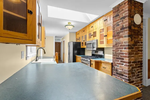 $550,000 | 3 Prospect Street, Boscawen, NH 03303