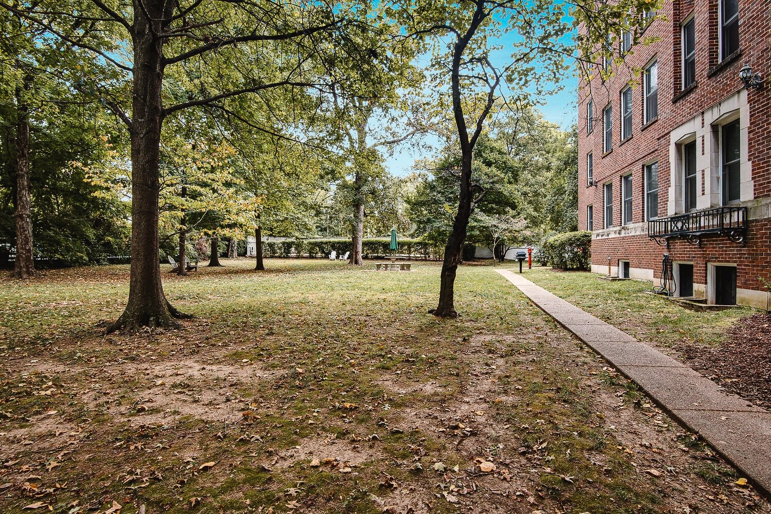 4225 Harding Pike, Unit 408 Nashville, TN 37205 - Photo 18 of 19 a view of street with trees