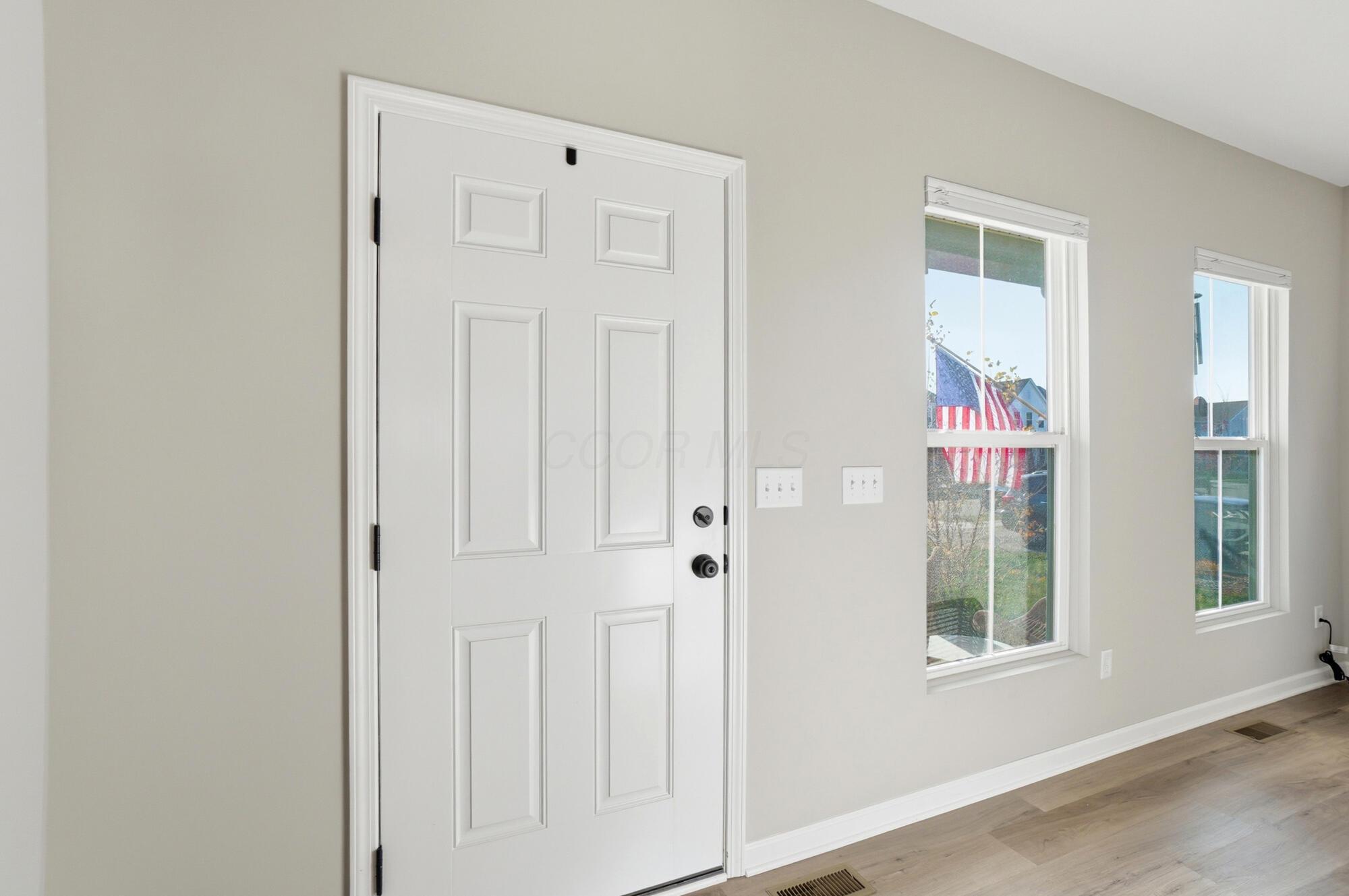 547 Pagoda Loop Delaware, OH 43015 - Photo 37 of 42 Foyer