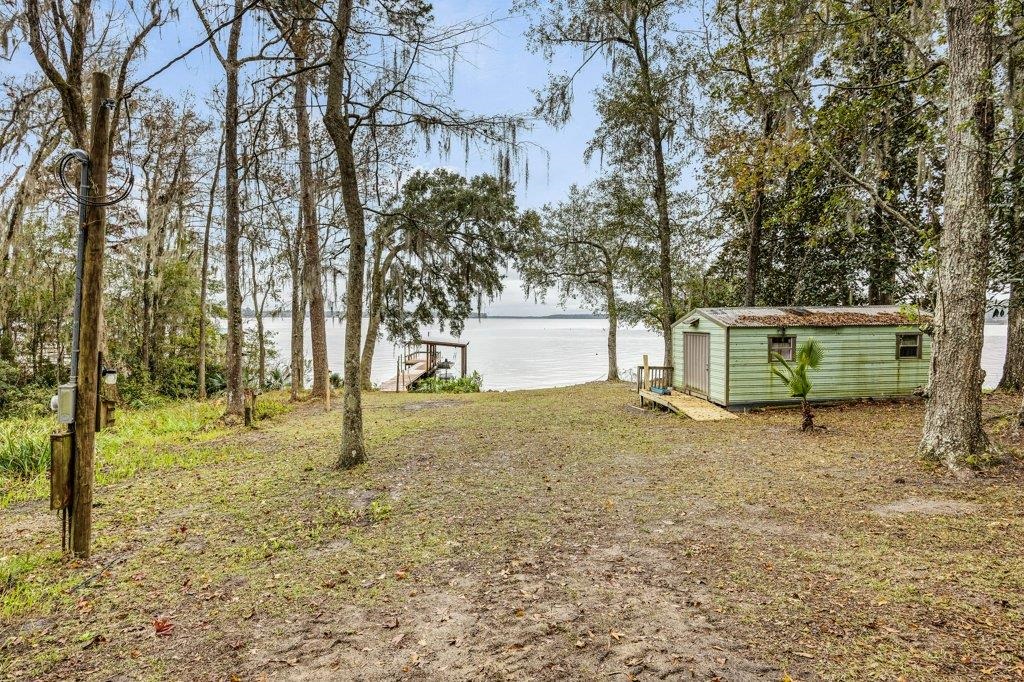 2862 Lakeview Point Road Quincy, FL 32351 - Photo 13 of 36