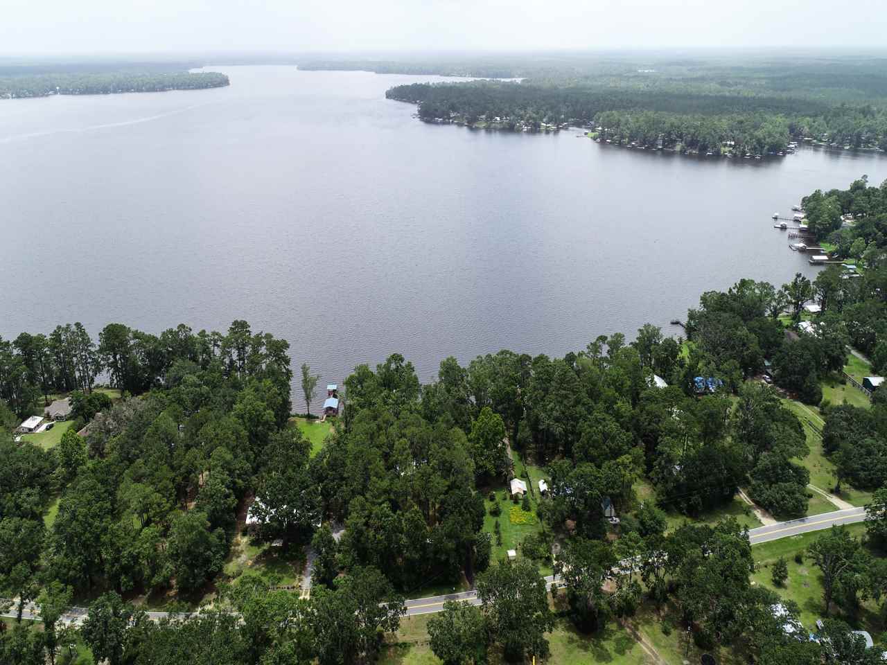 2862 Lakeview Point Road Quincy, FL 32351 - Photo 3 of 36