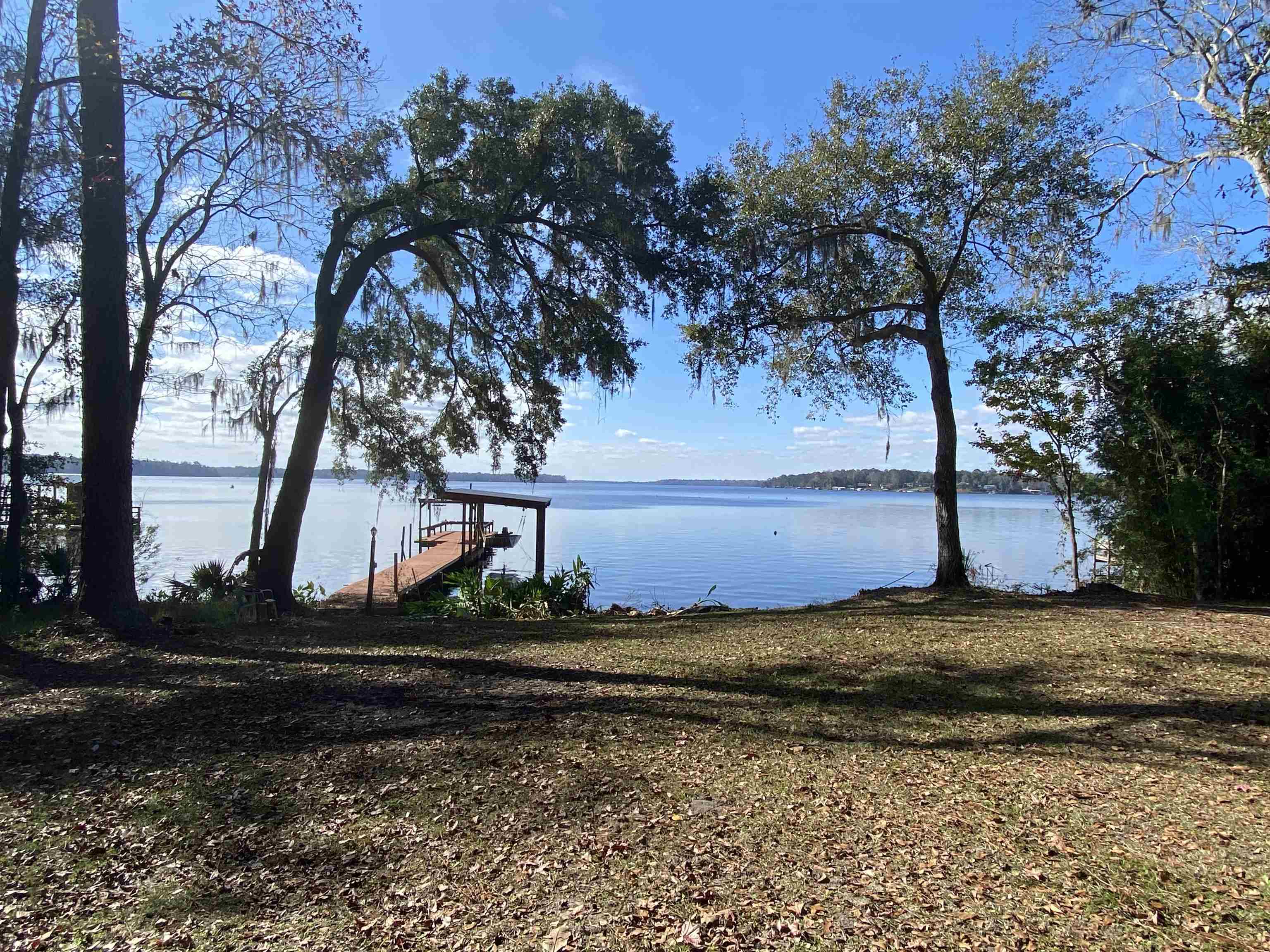2862 Lakeview Point Road Quincy, FL 32351 - Photo 7 of 36