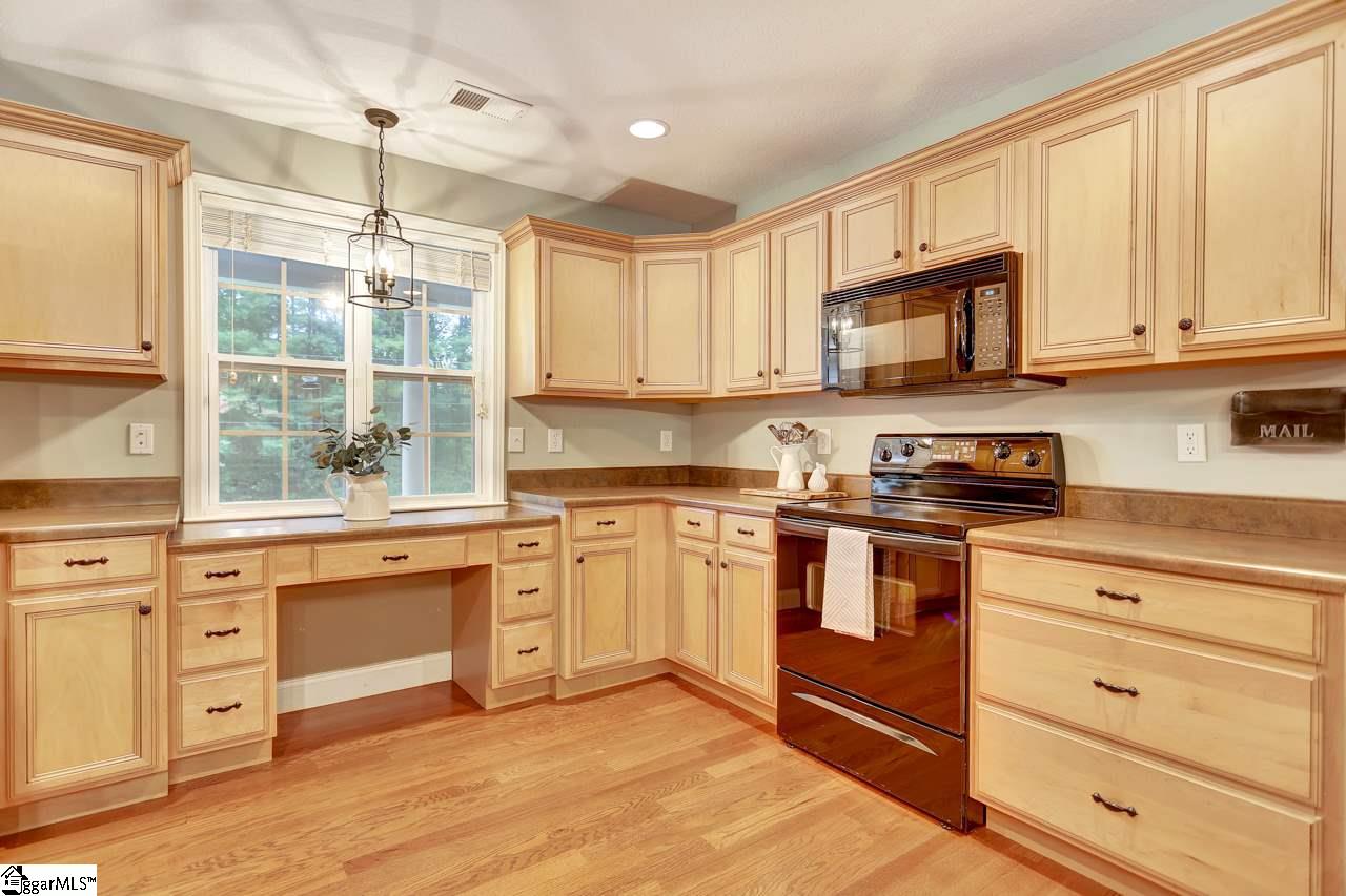 406 Bramlett Road Taylors, SC 29687 - Photo 15 of 21 Gallery Image 15