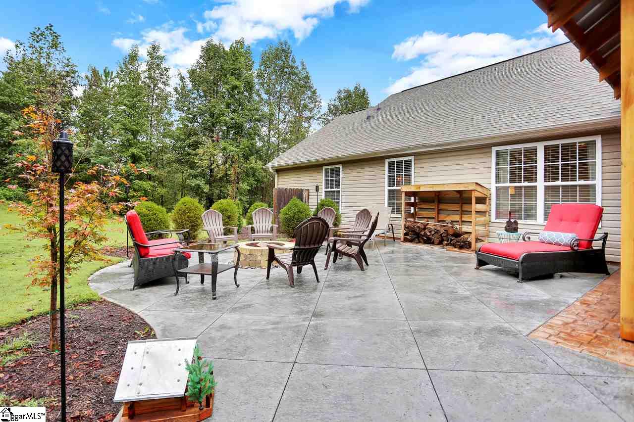 406 Bramlett Road Taylors, SC 29687 - Photo 6 of 21 Gallery Image 6