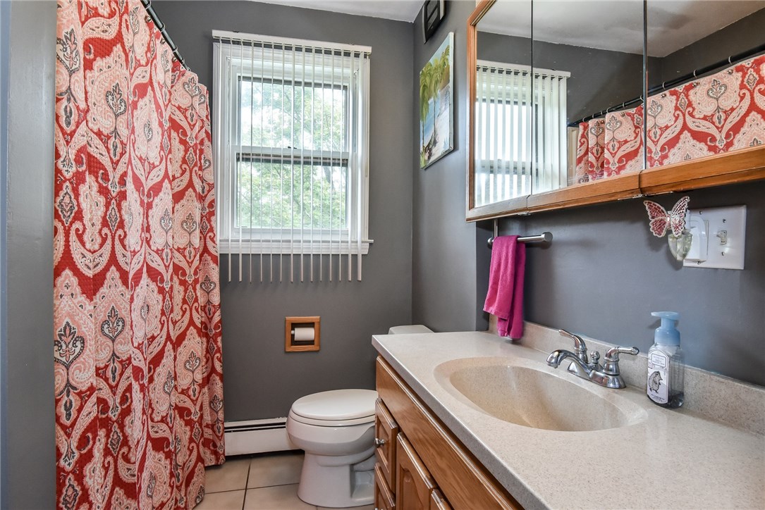 155 Sawmill Road Glocester, RI 02814 - Photo 14 of 29