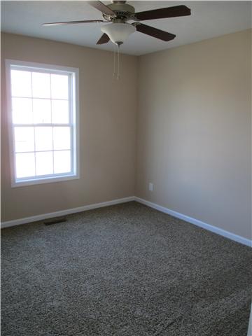138 Whitetail Ridge Clarksville, TN 37040 - Photo 7 of 14 Gallery Image 7