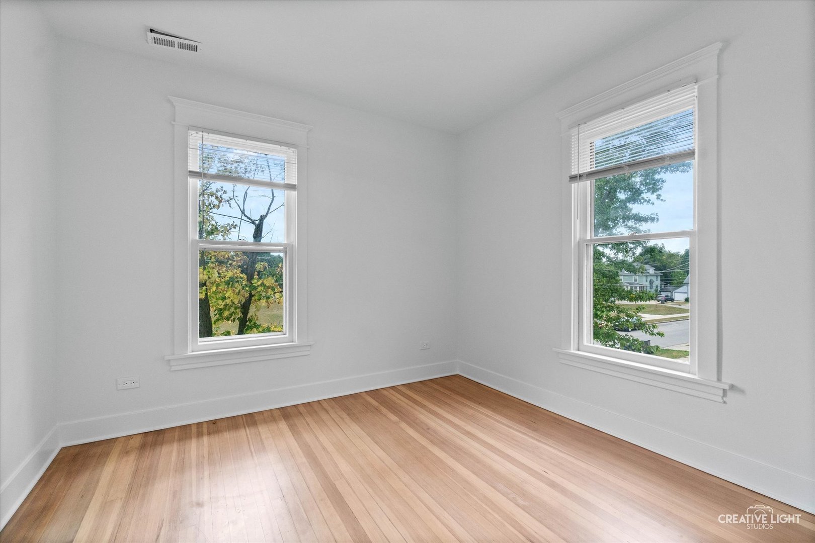 602 Prospect Boulevard Elgin, IL 60120 - Photo 18 of 31