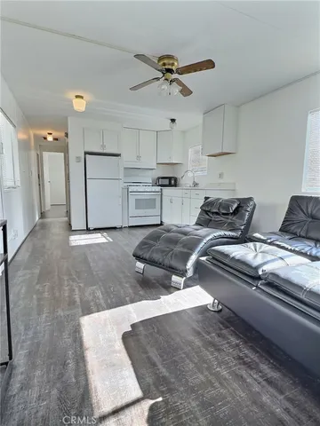 $95,000 | 21926 South Vermont Avenue, Unit 27, Torrance, CA 90502