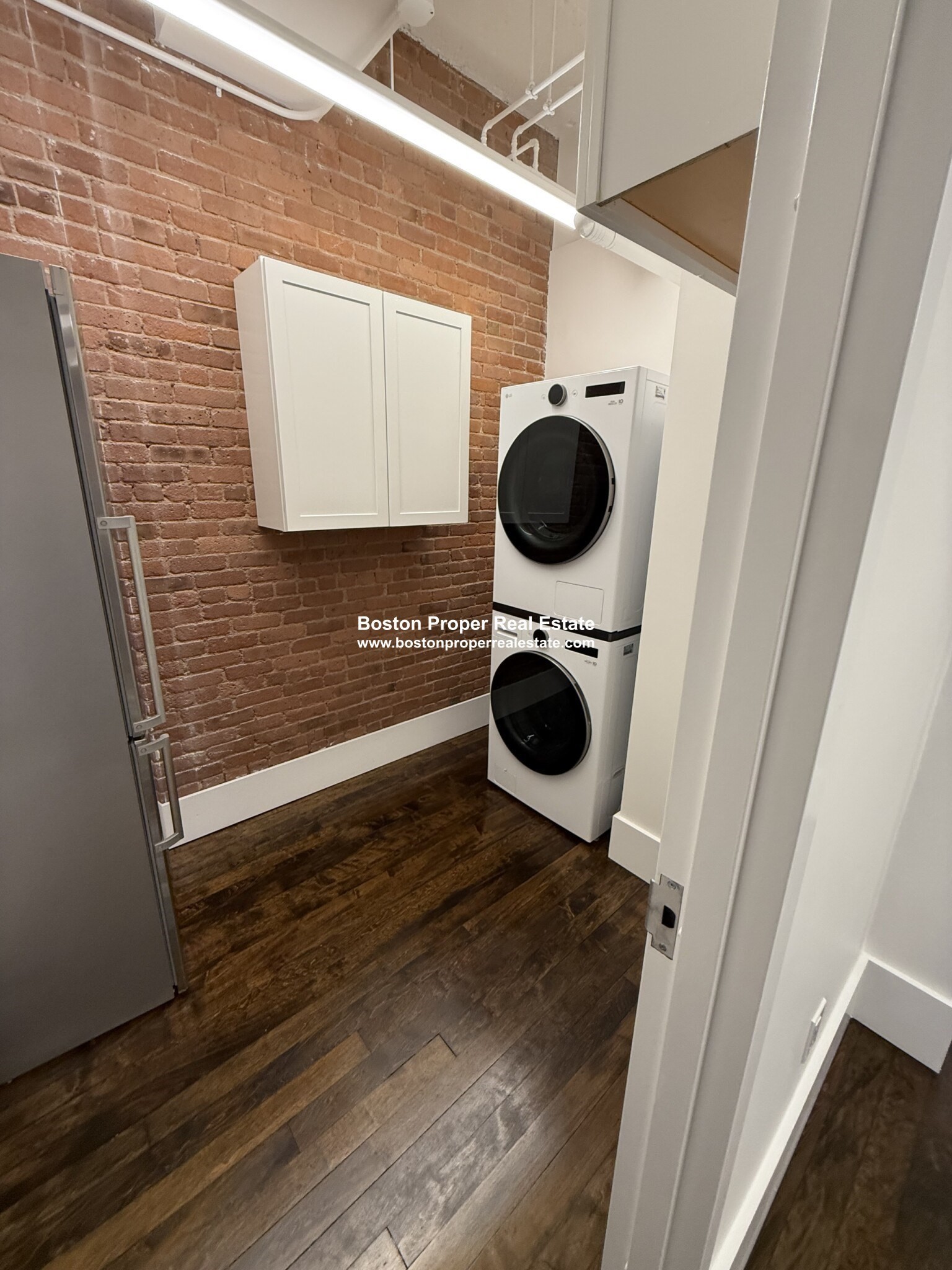 190 High Street, Unit 6 Boston, MA 02110 - Photo 9 of 32 Gallery Image 9
