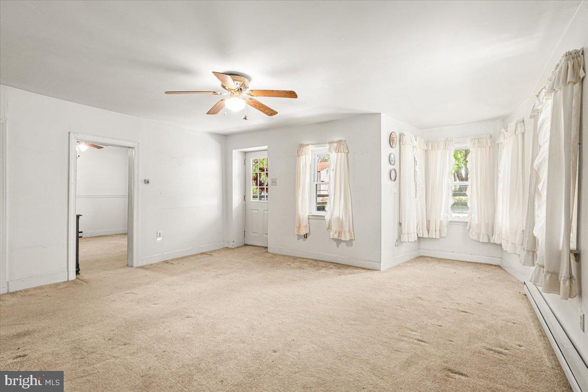 14016 Broadfording Church Road Hagerstown, MD 21740 - Photo 6 of 61 Gallery Image 6