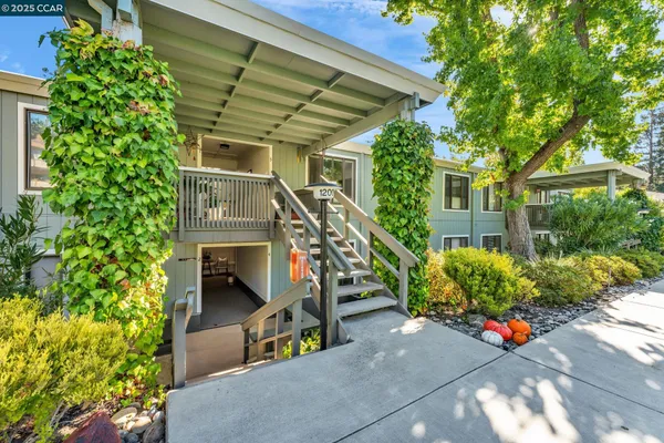 $629,000 | 1200 Leisure Lane, Unit 4, Walnut Creek, CA 94595