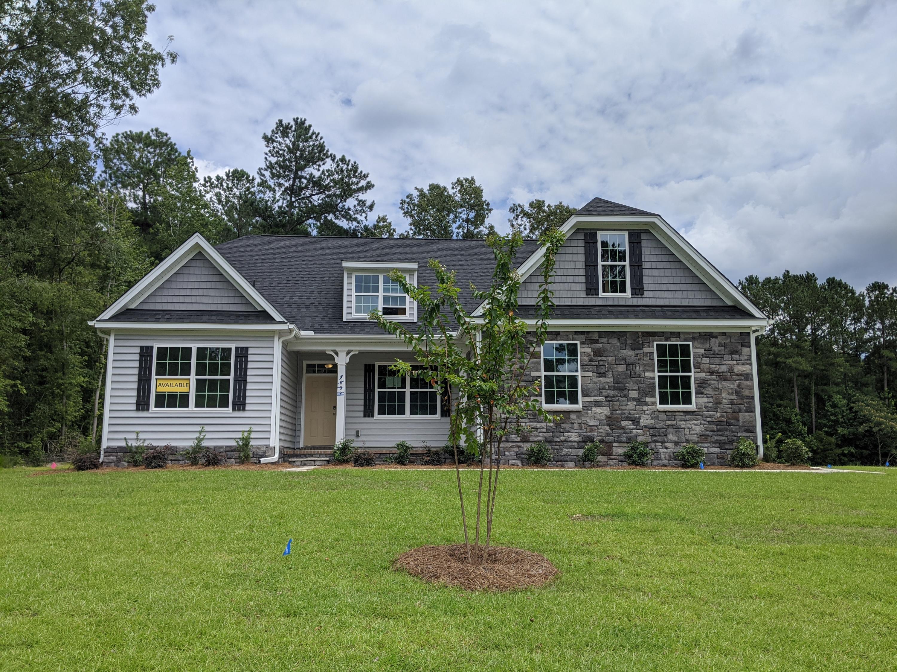 CB 41 Front Yard