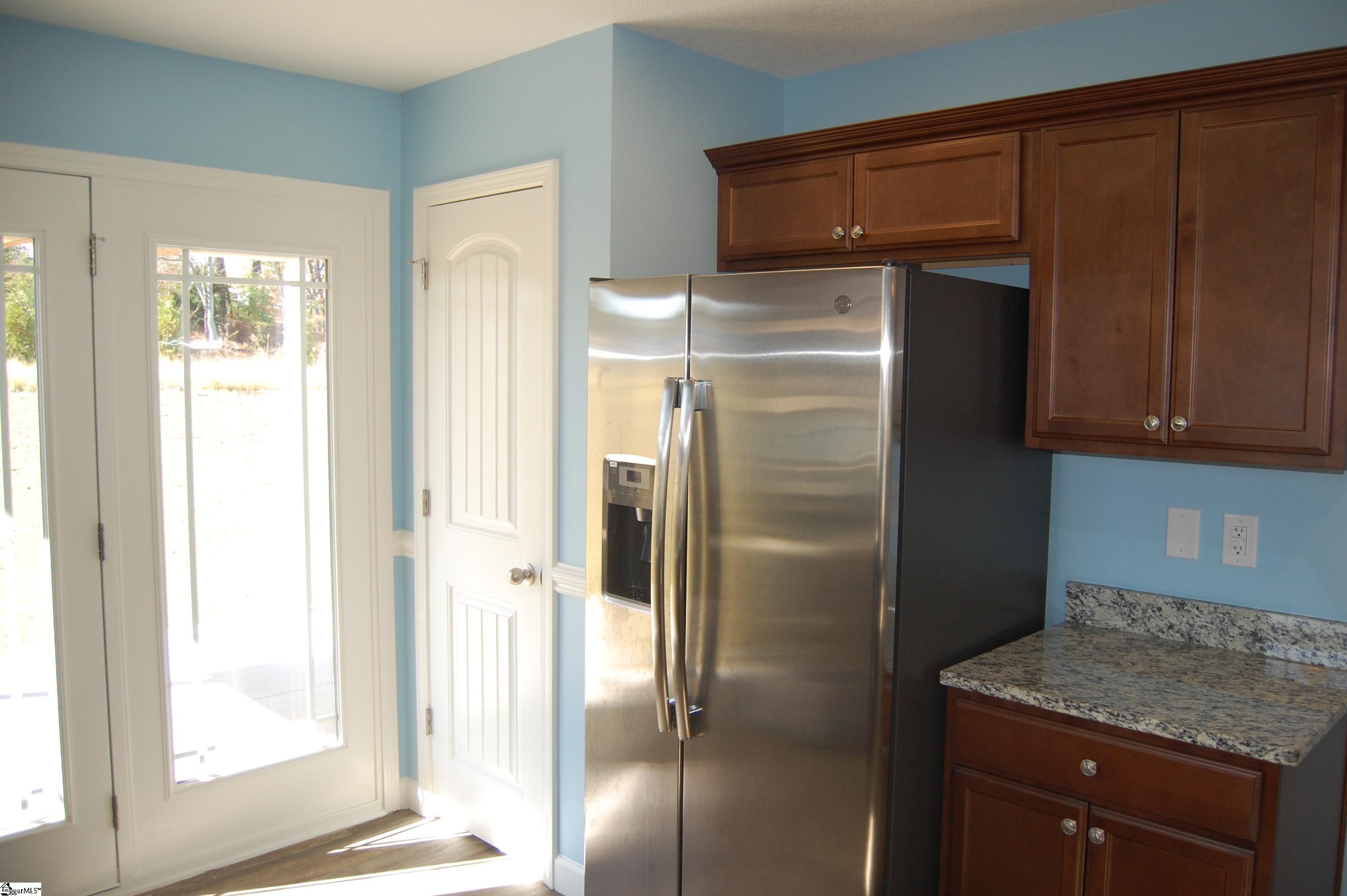 830 Highland View Road Boiling Springs, SC 29316 - Photo 15 of 18 Gallery Image 15