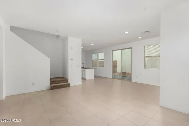 a view of empty room