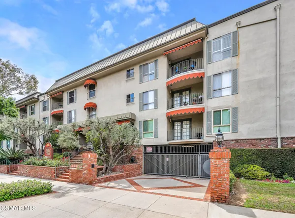 $502,500 | 339 South Catalina Avenue, Unit 320, Pasadena, CA 91106