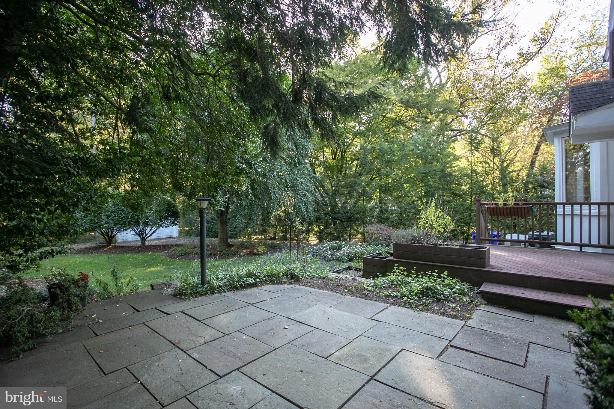 211 Hewett Road Wyncote, PA 19095 - Photo 27 of 31